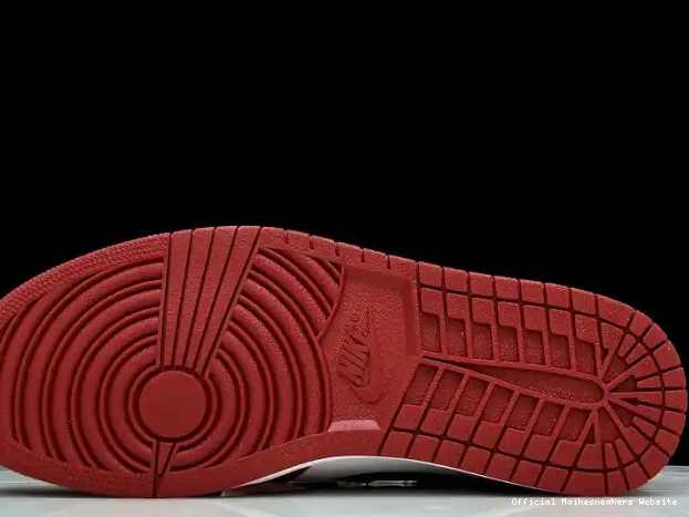 Official Maikesneakers 1 